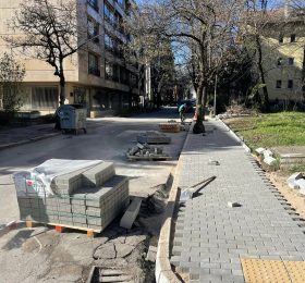 Тротоарите на ул.„Латинка“ са готови, започваме и ул.„Димитър Гичев“